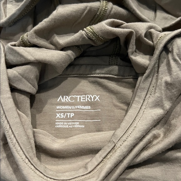 Arc’teryx Lana Merino Wool Hoody in Smoke Bluff Size XS - Picture 5 of 15